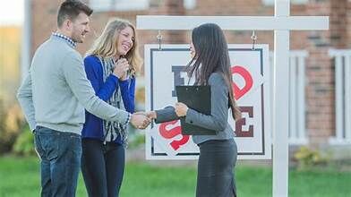 Navigating the Home Buying Journey: Essential Guide for First-Time Buyers